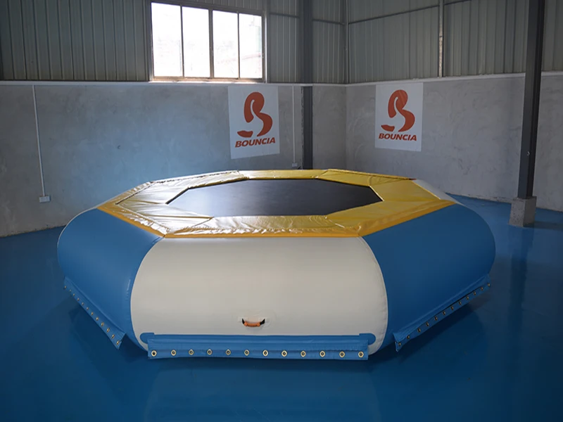 trampoline 01- watertoys