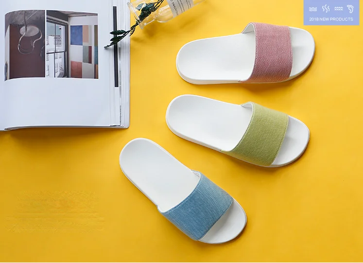 Stylish and beautiful bathroom slippers home EVA couples indoor slippers men and women