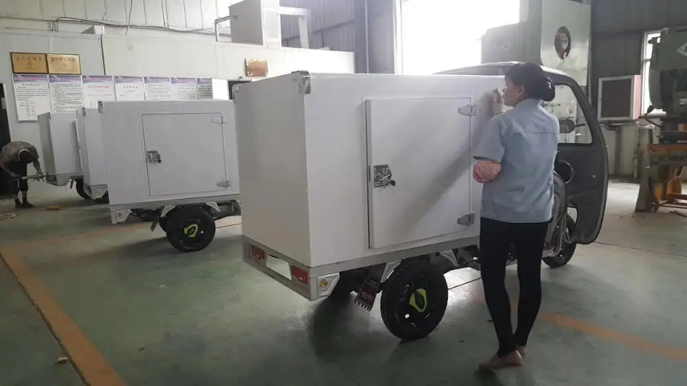 DC 12V One Body Foamed Mini Portable Ice Cream Freezer For car/motorcycle/truck