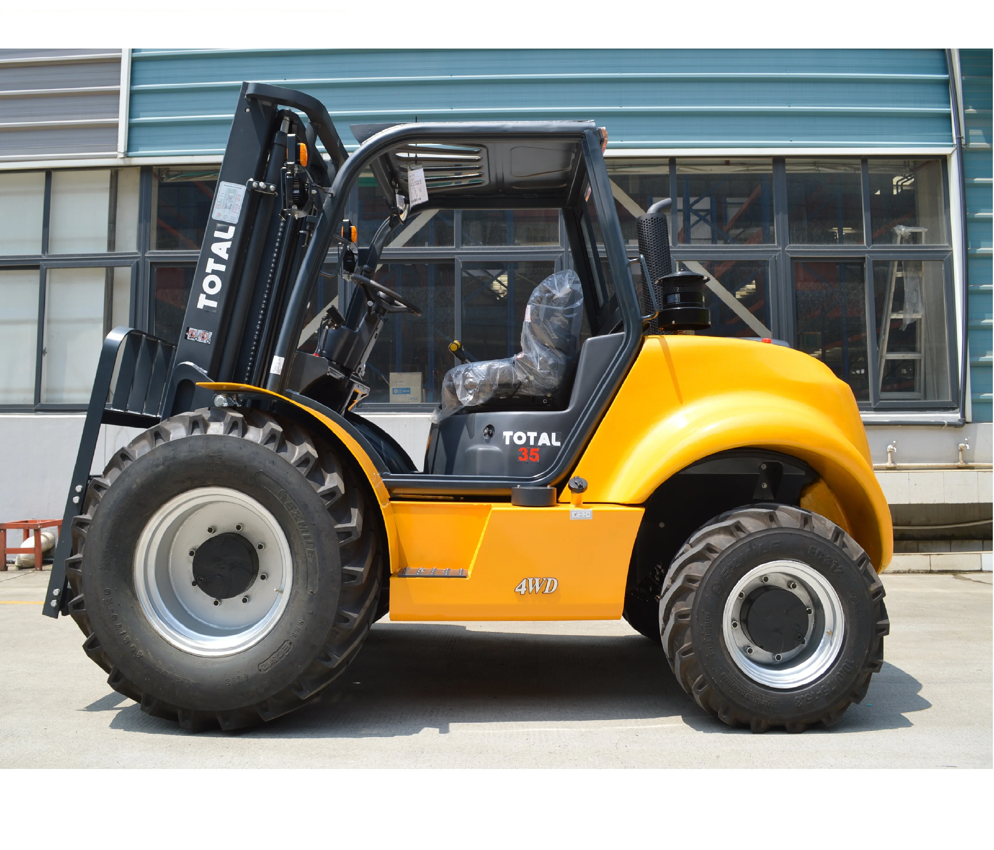 3.5 ton 4WD Rough Terrain Forklift