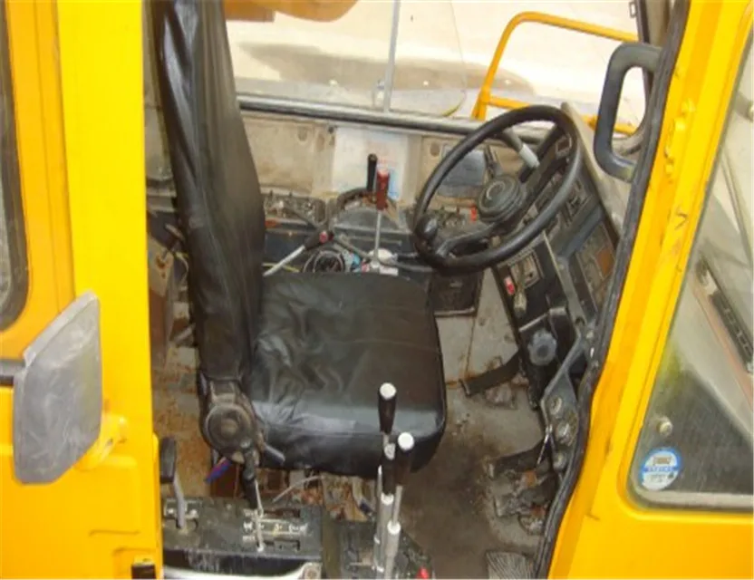 
Used Japan truck crane 45 ton , Kato rough terrain crane 25 ton 30 ton 45 ton 50 ton for sale 