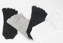Wholesale Customized Thick Cotton Men Business Crew Split Toe Separators  Five-finger Socks