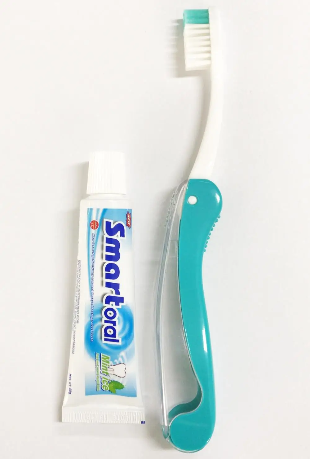 
ISO GMP Professional Manufacturer Private label OEM welcome travel small mini travel pack Ultra cool Whitening 40g Toothpaste 