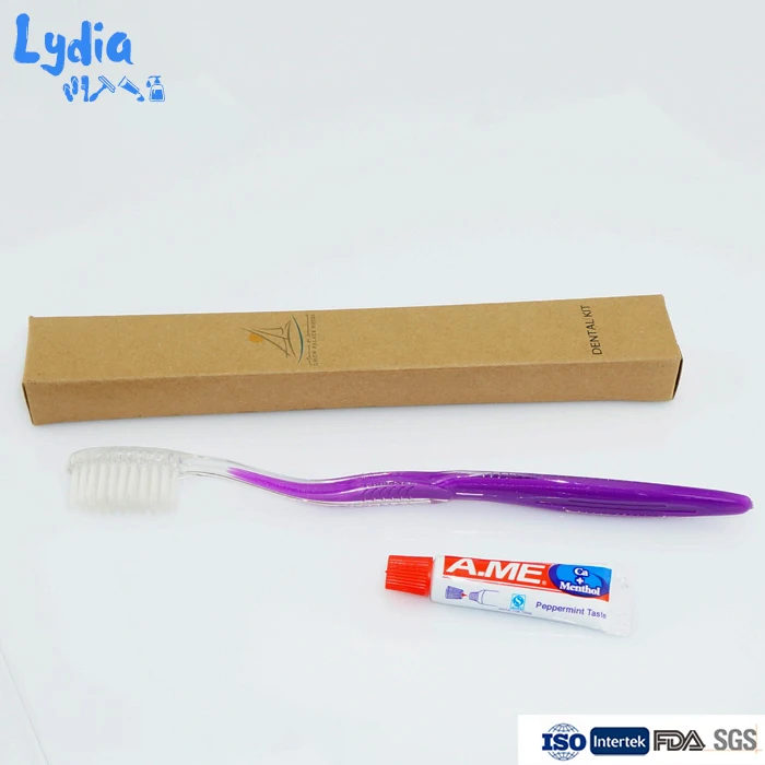 Одноразовые принадлежности для ванной комнаты в коробке из крафт-бумаги