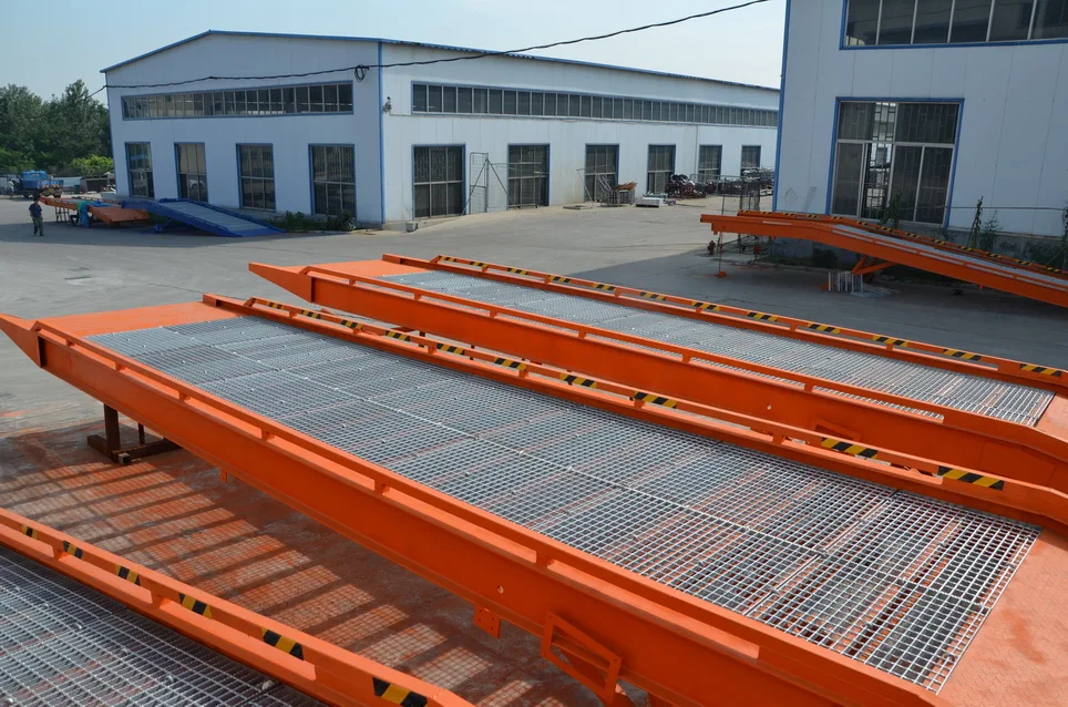 hot dipped galvanized hydraulic steel car forklift ramp hydraulic portable hydraulic cramp for truck