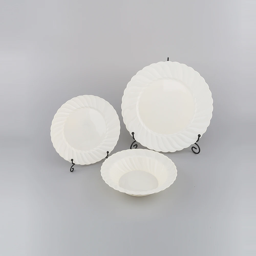 Wholesale one time use disposable plates and cups dishes picnic tray for restaurants dinnerware