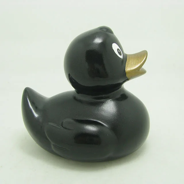Custom  Plastic PVC Vinyl Bath toy with Logo Printed floating black bath rubber black duck with golden beak for kids