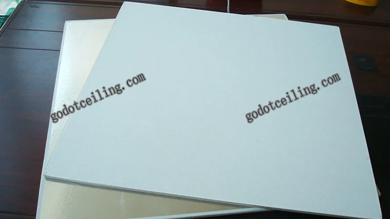 
Godot 2017 hot sale high quality pvc laminated gypsum ceiling tiles 