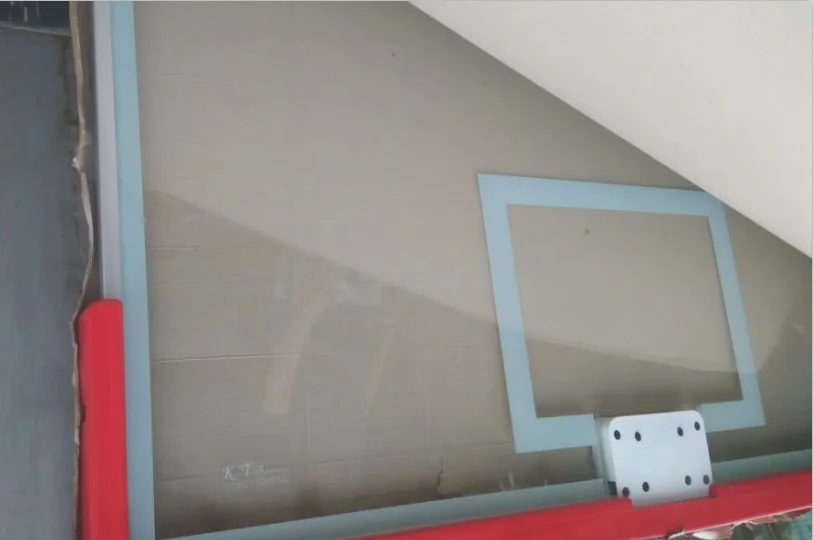 YIQILE International tempered glass standard size of basketball board