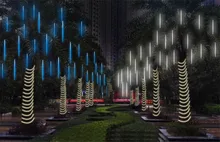 LED venkovní osvětlení – 30 cm tyčinky s padajícím světlem