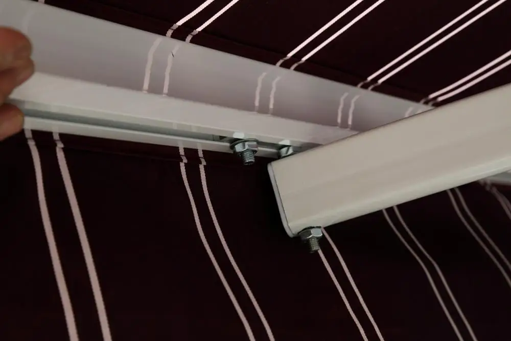 Sun Rain Protection Wholesale Price Retractable Store Awning