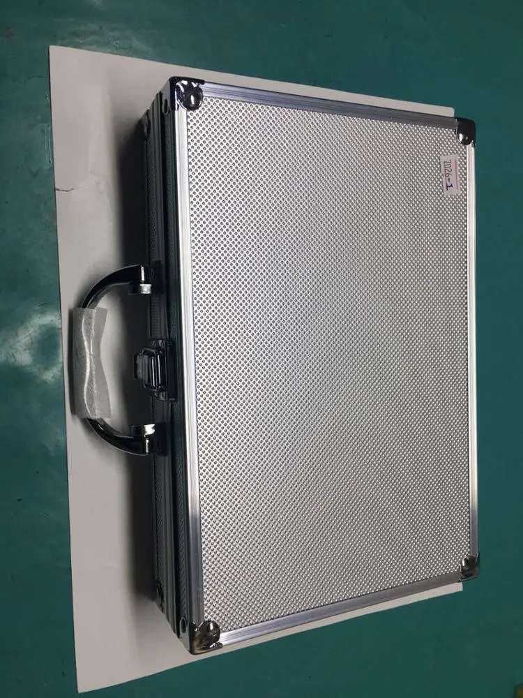 2.5 times individuel teeth model for anatomical demonstration and carving