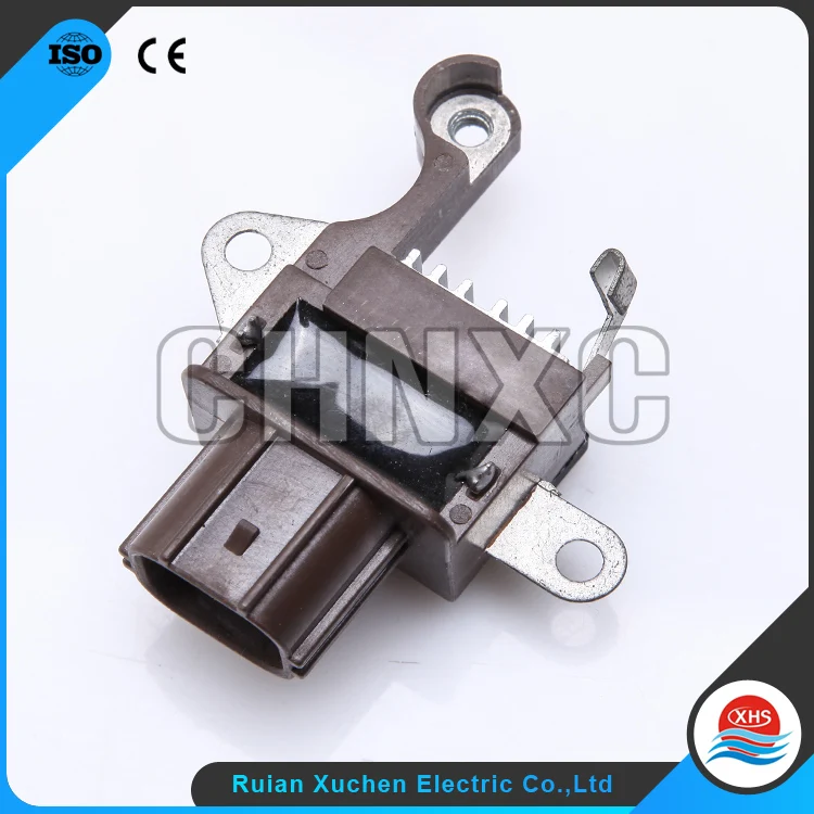 
XUCHEN 12 Volt IG-S-L-FR Terminals 14.1 Vest XC-IN6300 Auto Voltage Regulator 