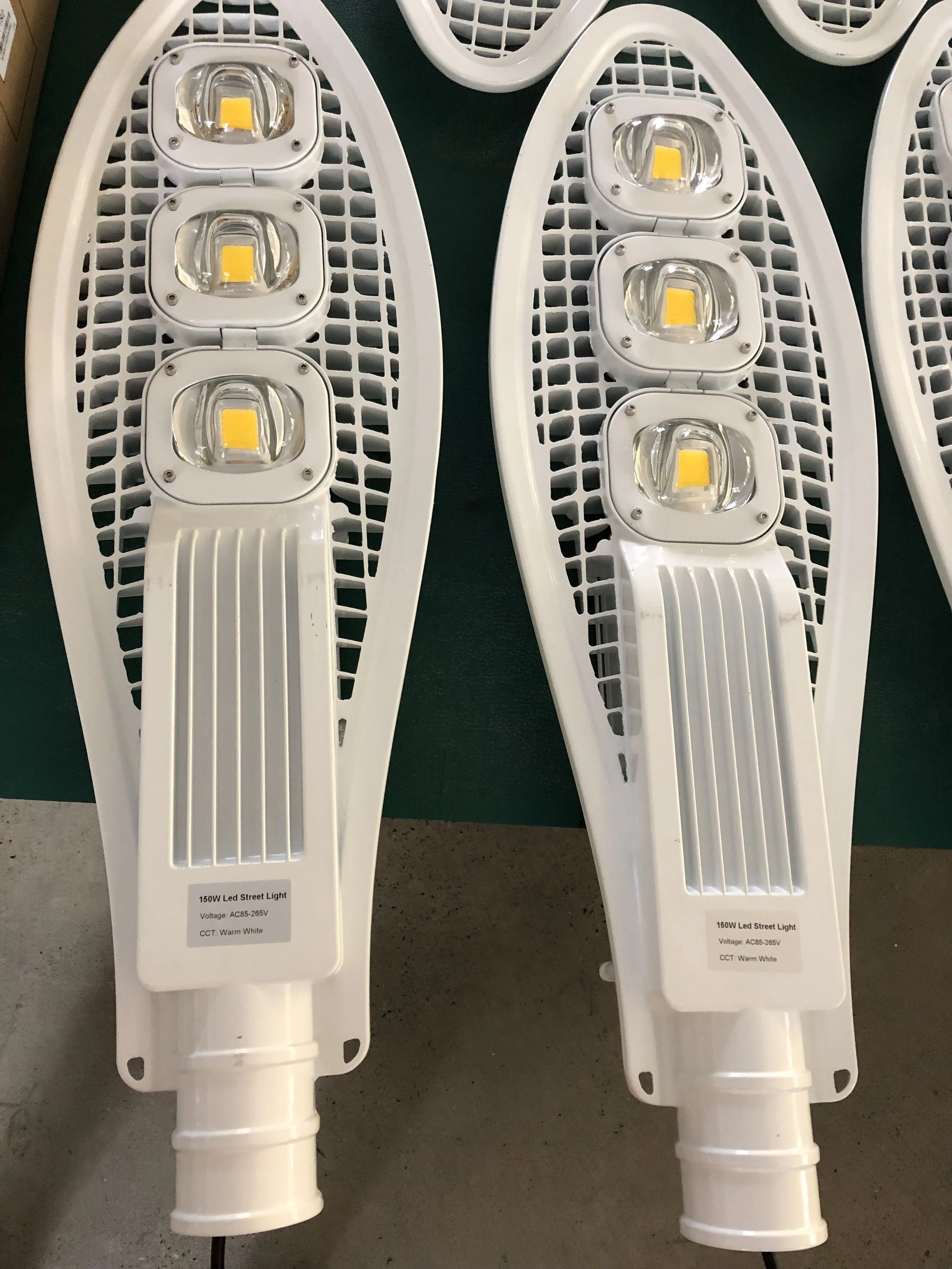 
Jiangsu Helist Outdoor street light solar lamppost 