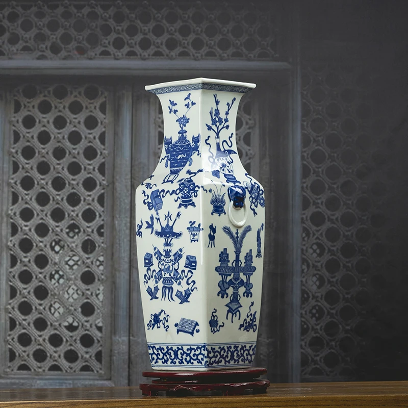 Capital of porcelain blue and white chinese ceramic vase for home decor