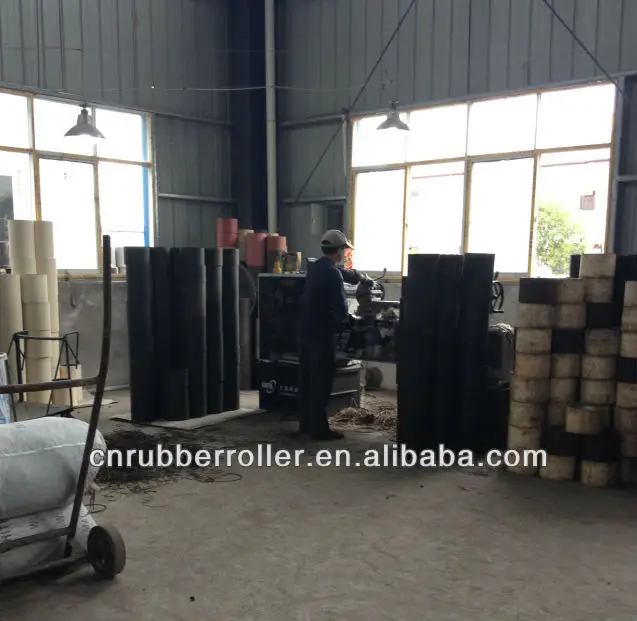 Factory customized high heat resistant silicone rubber roller