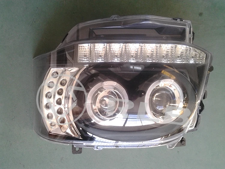 
Refit Quantum van Head lamp hiace 2010 HID black headlight 