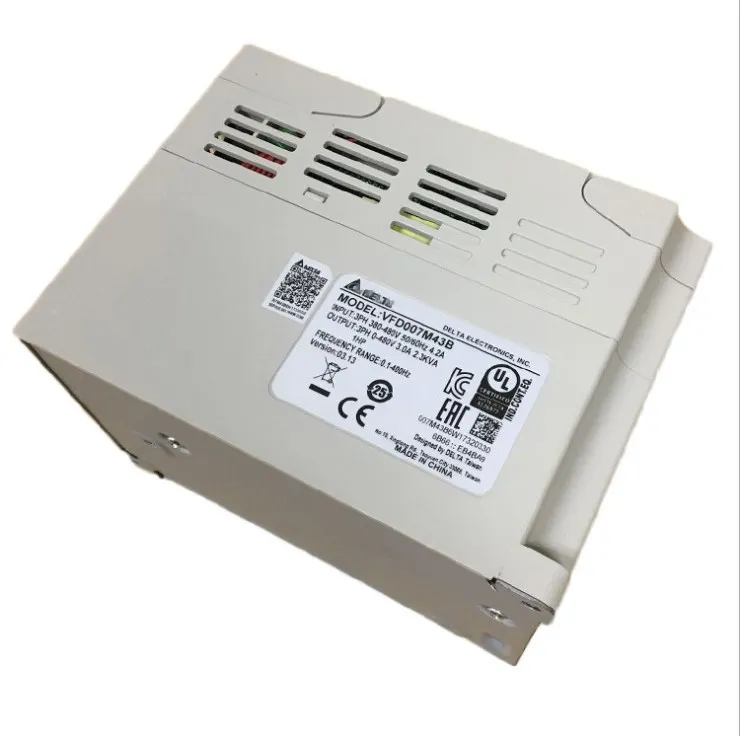 High quality low price VFD-M series frequency converter VFD022M43B 2.2kw frequency inverter 50hz to 60hz