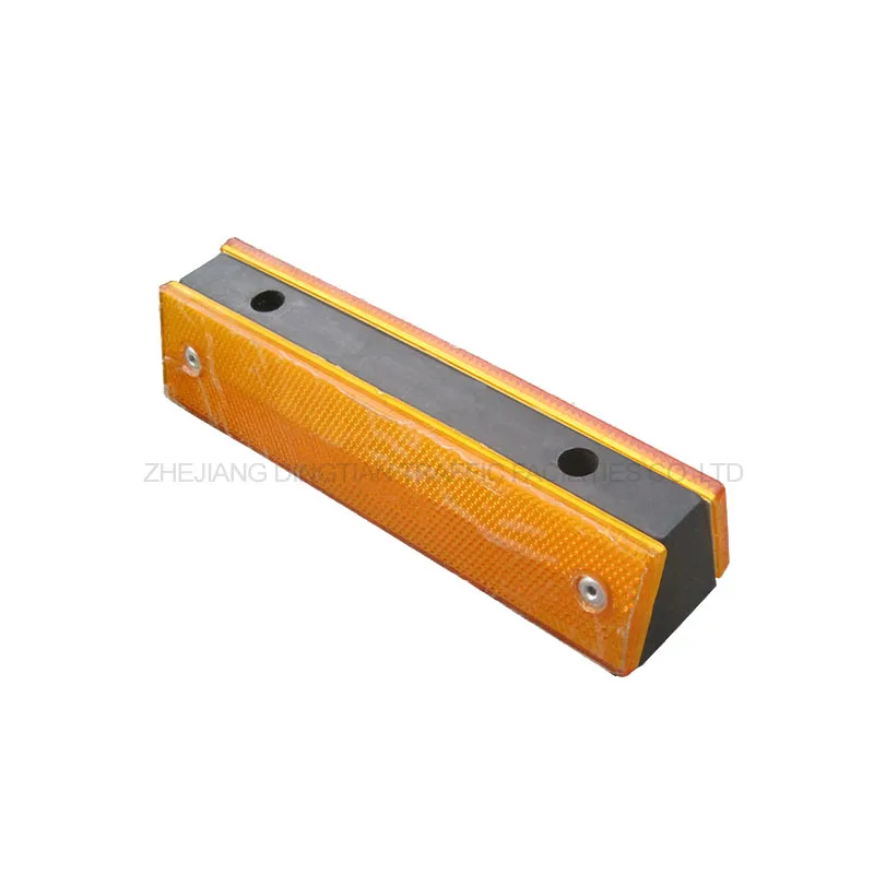 DINGTIAN Highway Safety Flexible Reflective For Guardrail Linear LDS line delineator