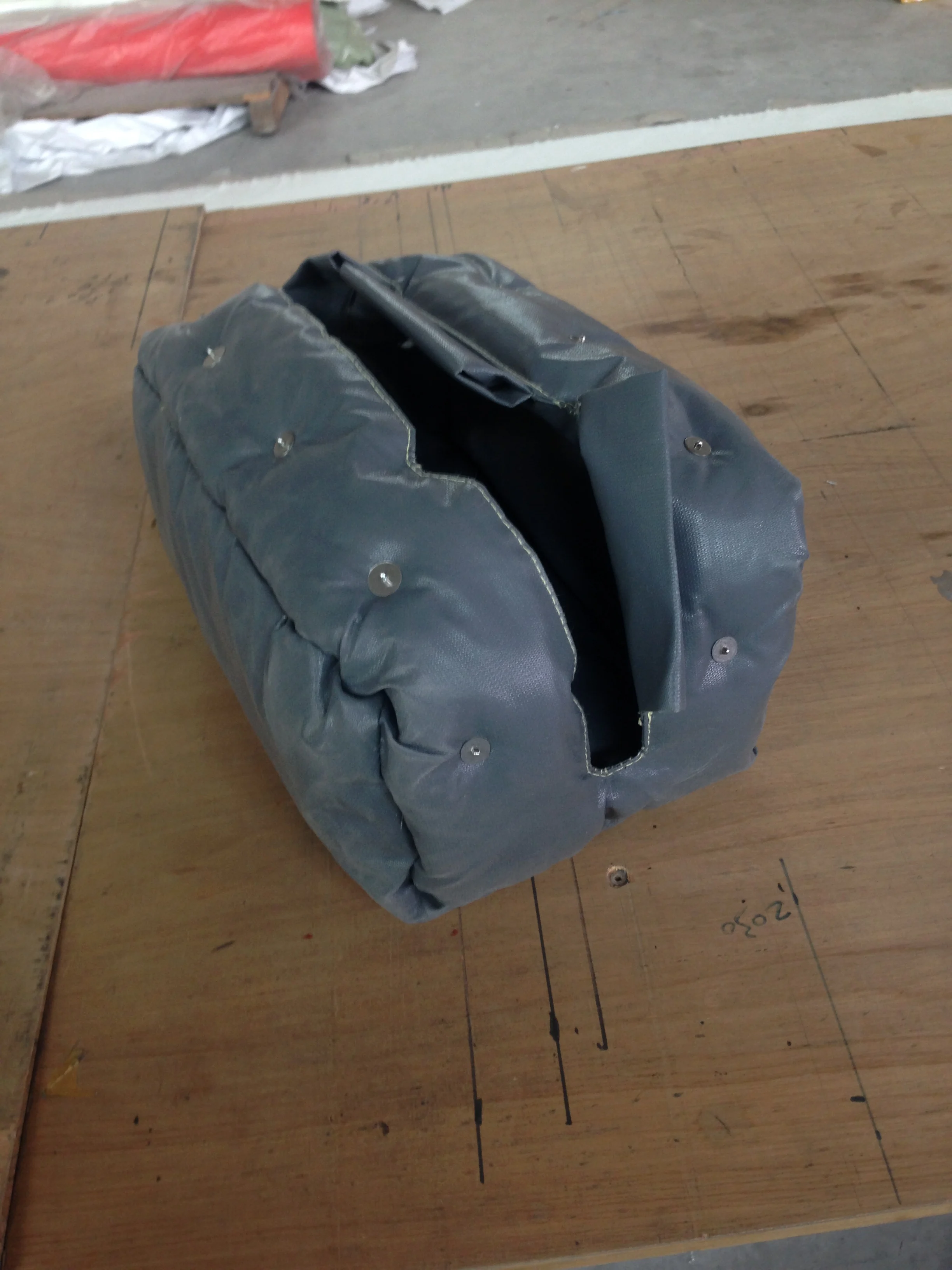 
Industrial Energy-Saving Insulation Polyfluorocarbon high-temperature insulation set Energy saving jacket 