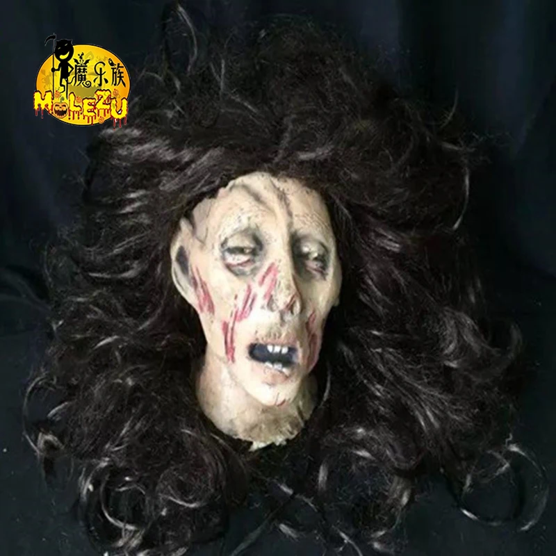 
Molezu Hot Sale Factory Product Horror Hooked Ghost Head For Spooky Haunted House Prop Scary Halloween Props 