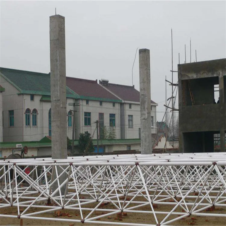 Bolt Ball Join Grid Shape Steel Structure Space Frame Roof Petrol / Gas Station Design