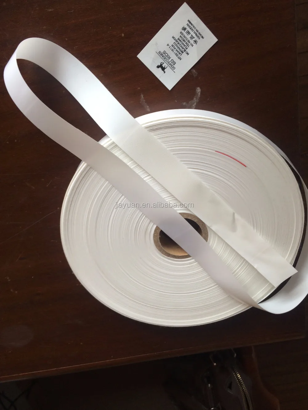 1 TEXTILE TAPE WITH HEAT SERAL