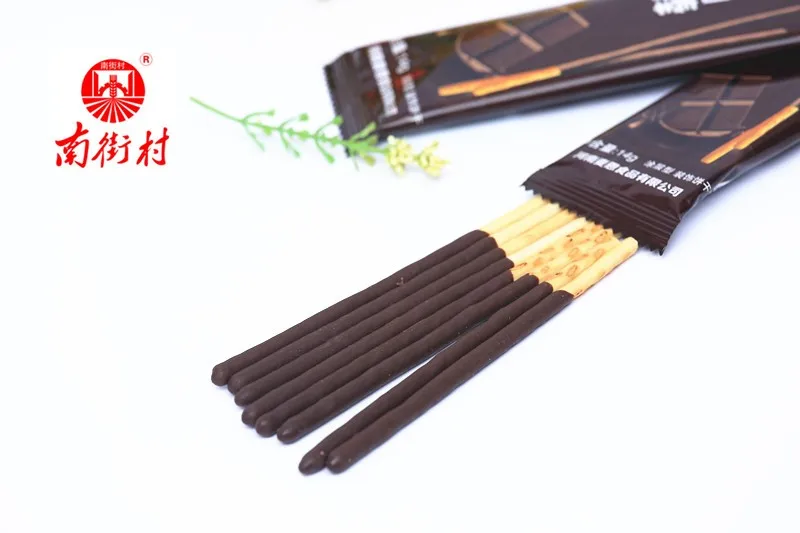 Best selling  Biscuit Stick Coated with Chocolate  flavors of stick-coated biscuits are newly launched 26g