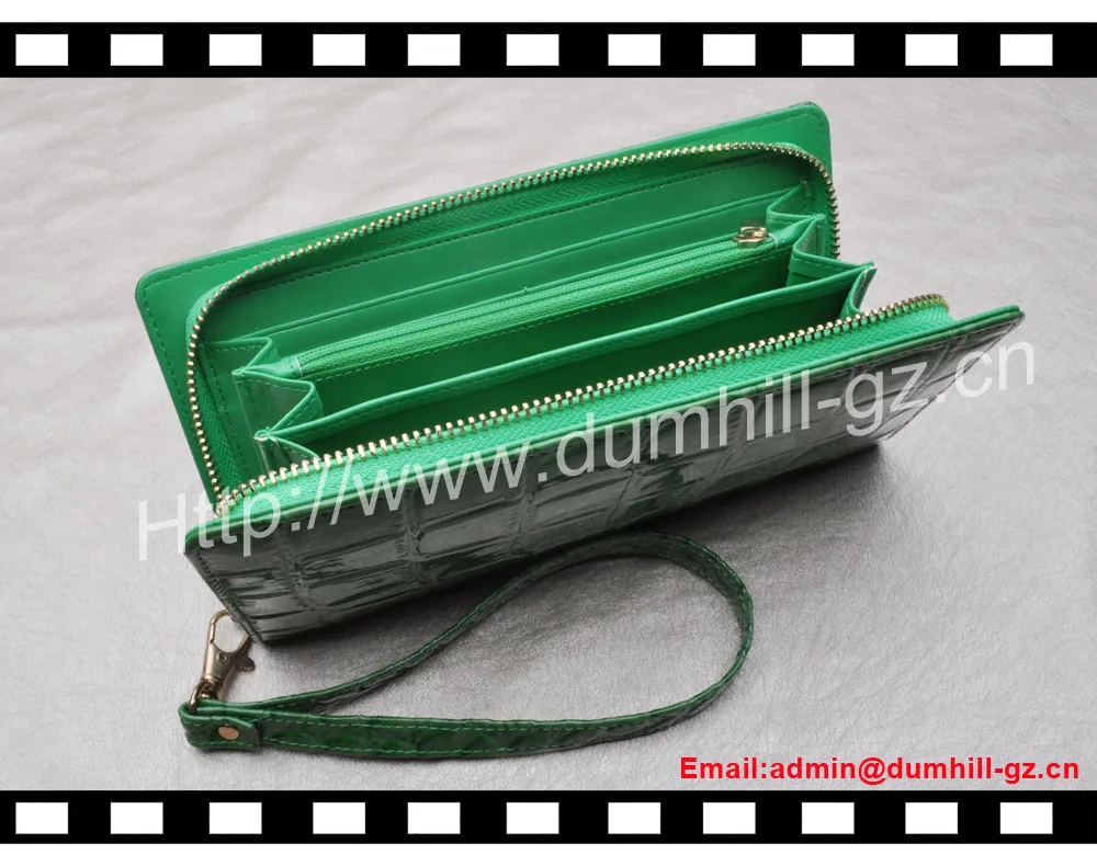 Fashion Crocodile Leather Lady Wallet With Wrist Strap clutch women wallet with zip around