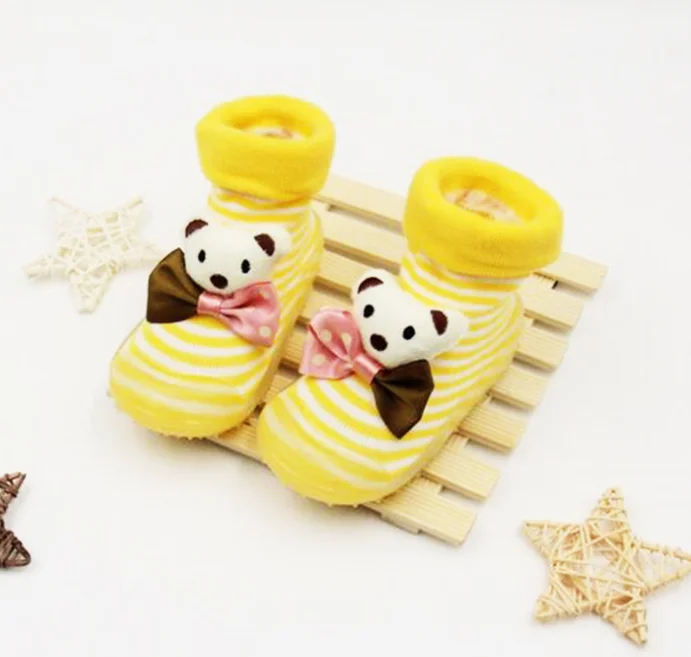 
Fruit and cute animal design lovely rubber sole baby girls socks 