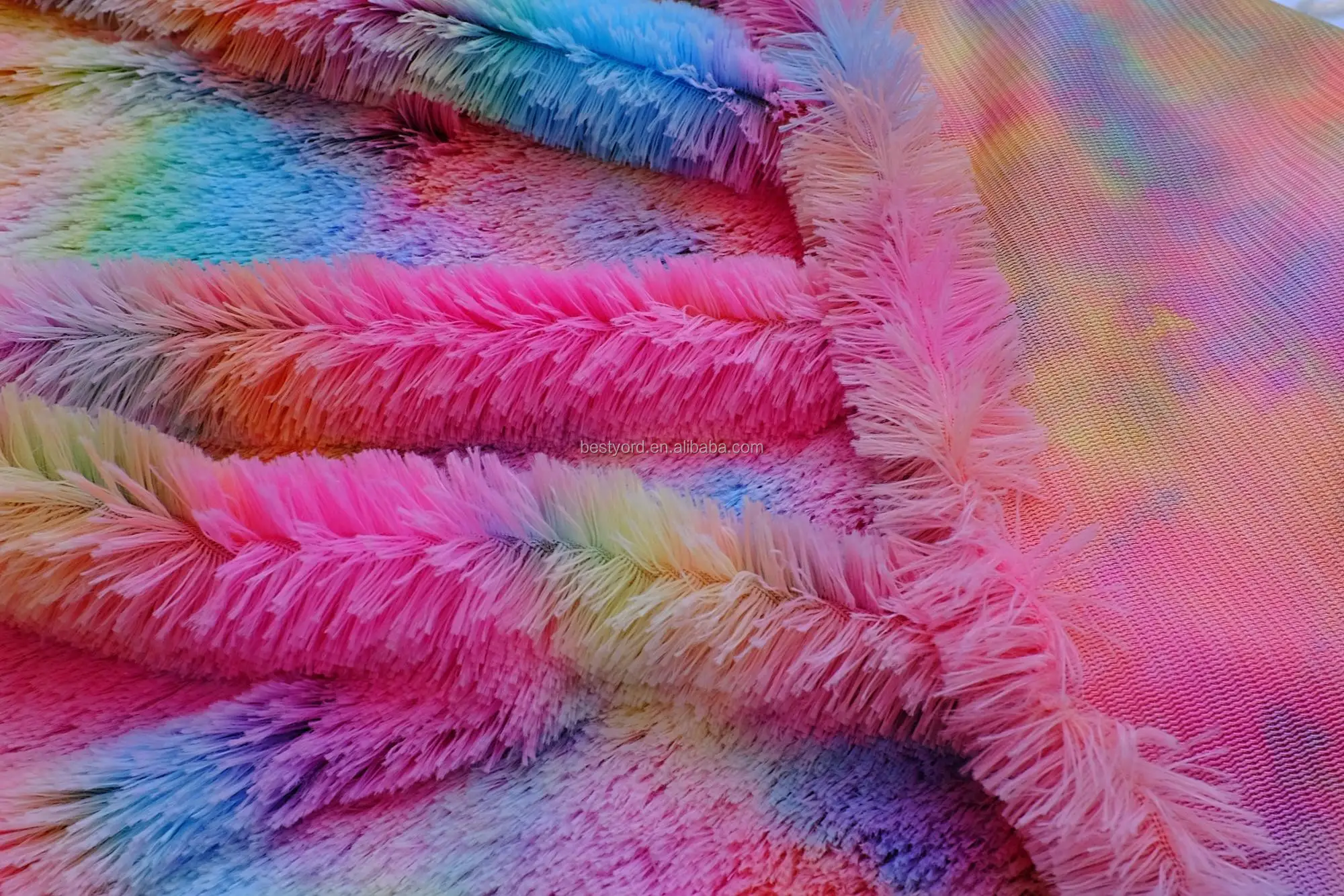 Окрашенная вручную плюшевая ткань