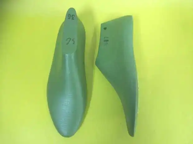 Ladies 1.5cm heel small round toe plastic shoe lasts for slippers