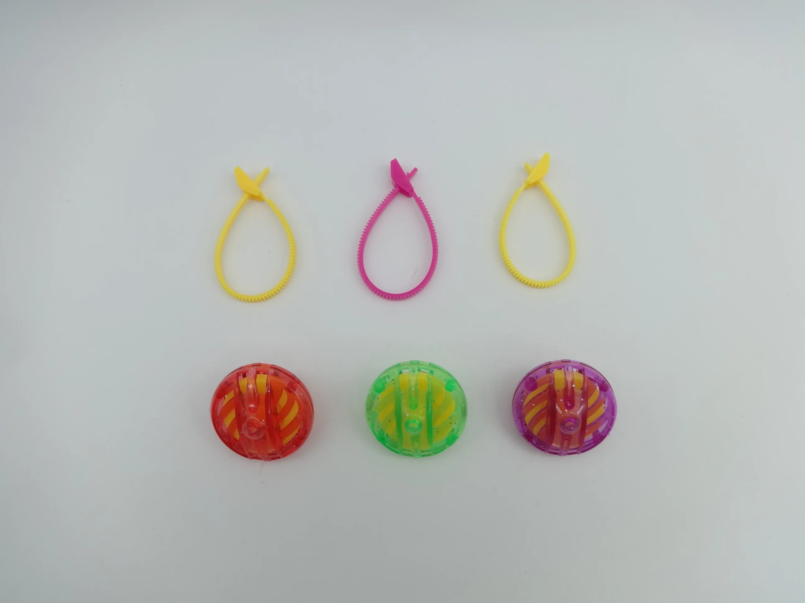 Рекламная многофункциональная вращающаяся игрушка с прищепкой мини Гироскопическая для сюрприза в виде яйца