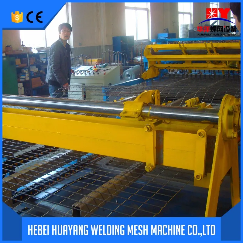 
Construction Automatic Welded Wire Mesh Fence Panels Making Machine 