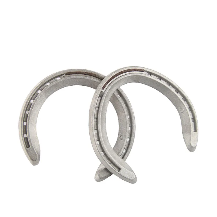 China Cheap Cast Iron Aluminum Horseshoes for Harness Equestrian Sports