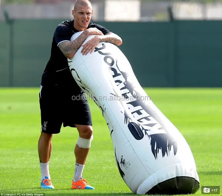 
inflatable mannequin for soccer and football training 