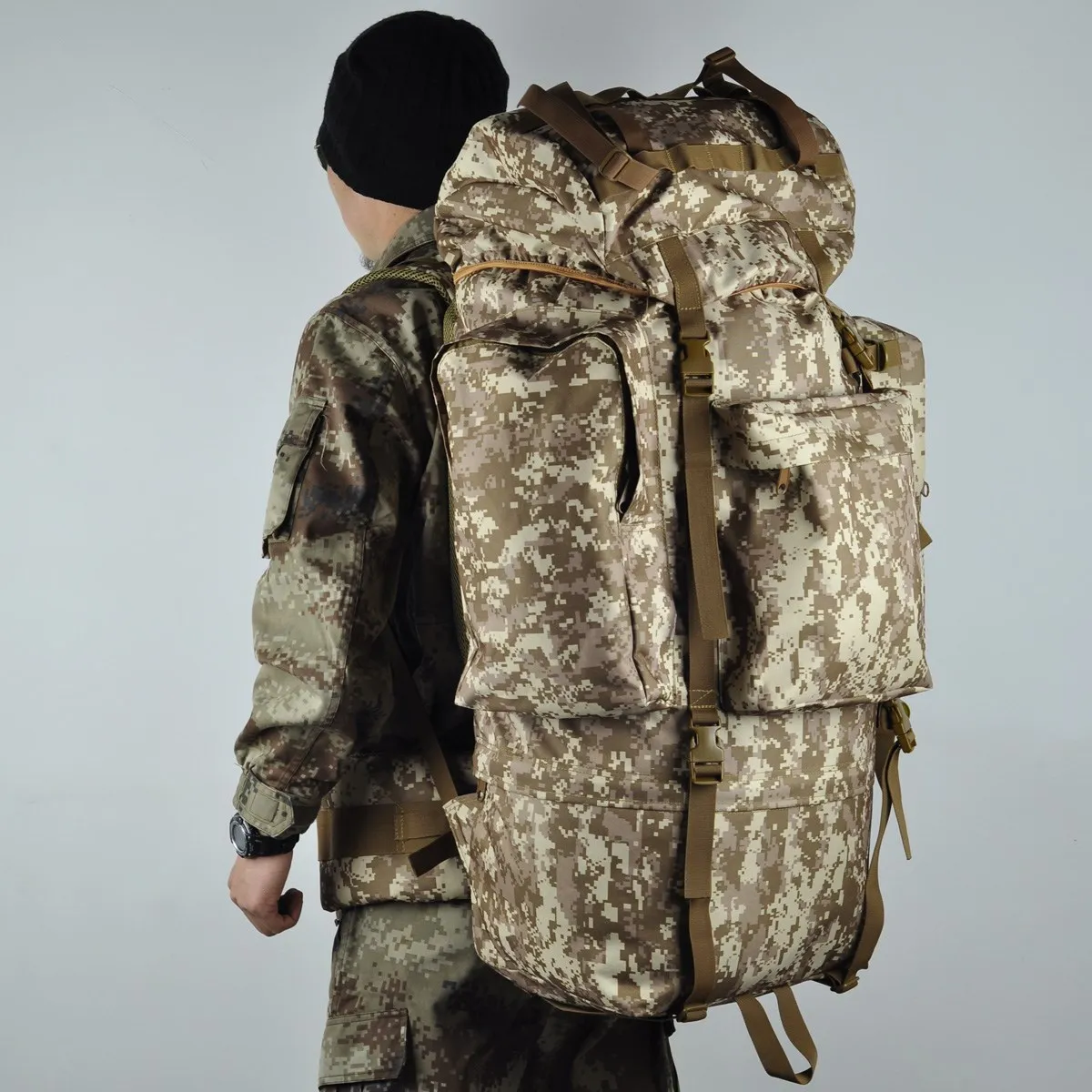 lufthansa backpack and carry on