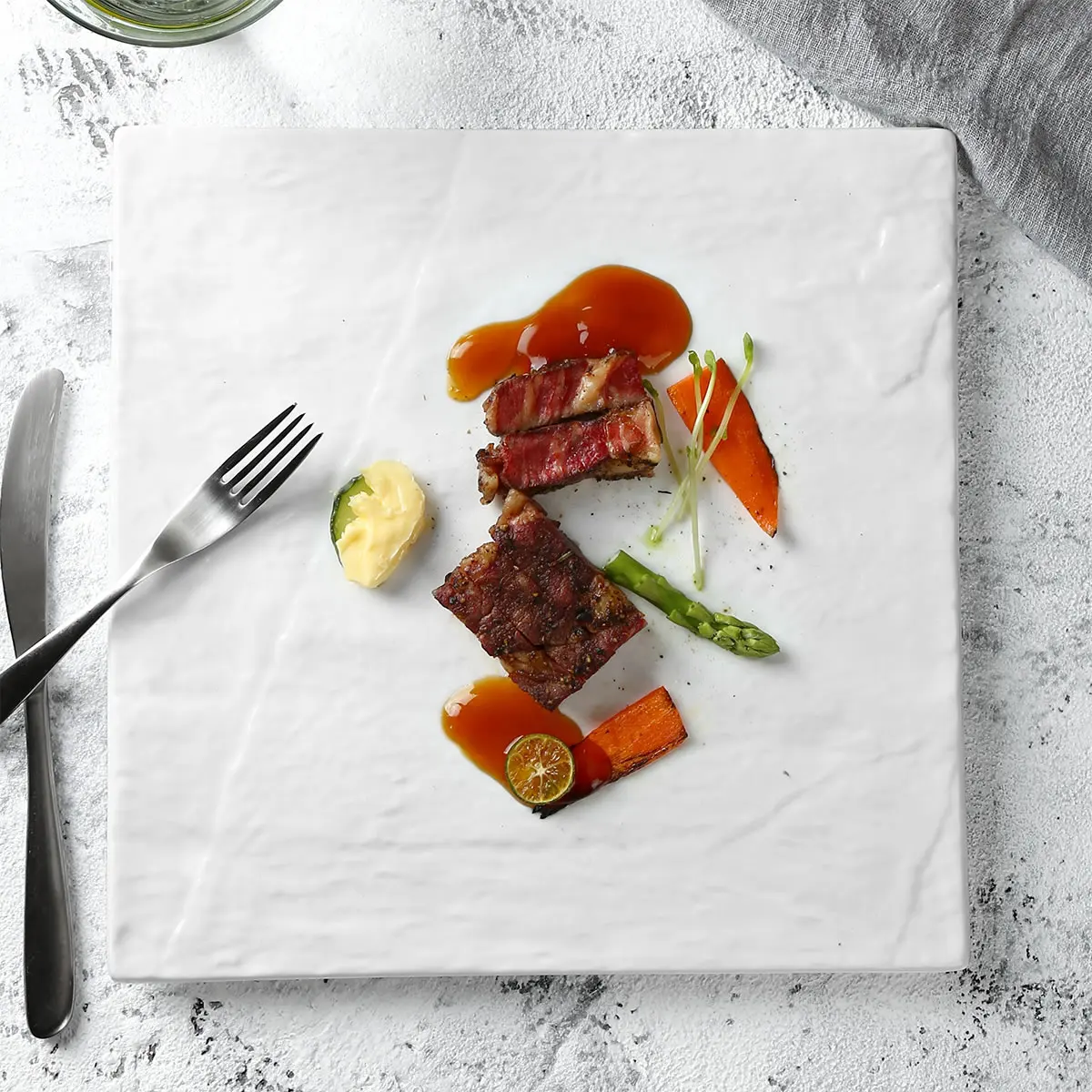 Factory direct wholesale ceramic square sushi plate,porcelain matte black steak dish and white ceramic plate for restaurant