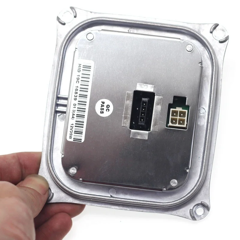 Xenon Headlight Ballast Control Unit for BMW X3 E83 X5 E70 LANCIA DELTA MINI R50 R53 RENAULT MEGANE 260550002R 51808774