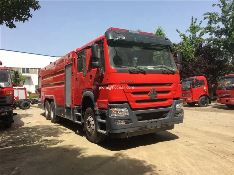 Instructions of HOWO 340hp back two-bridge 8 tons water foam firefighter truck