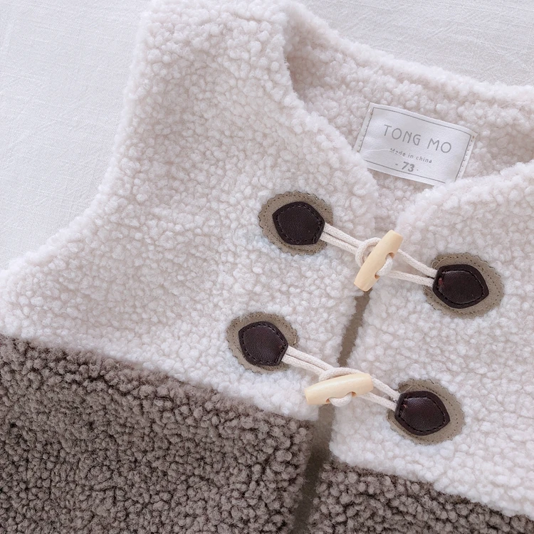 
3927/Winter stitching woolen small coat baby vest 