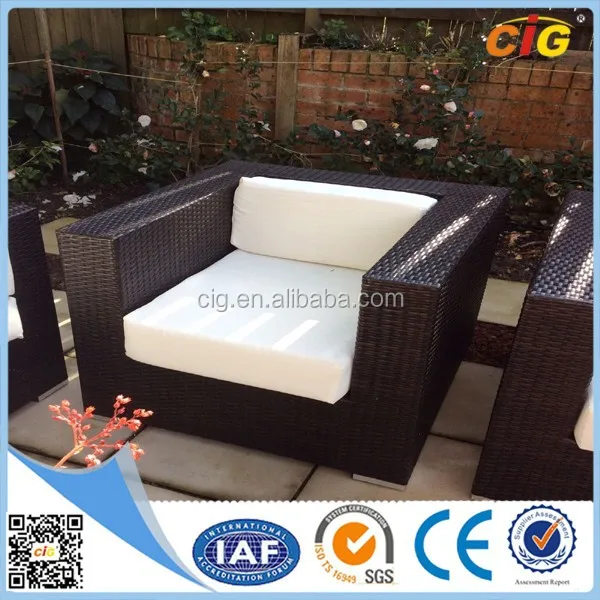 Good quality black and white corner sofa set