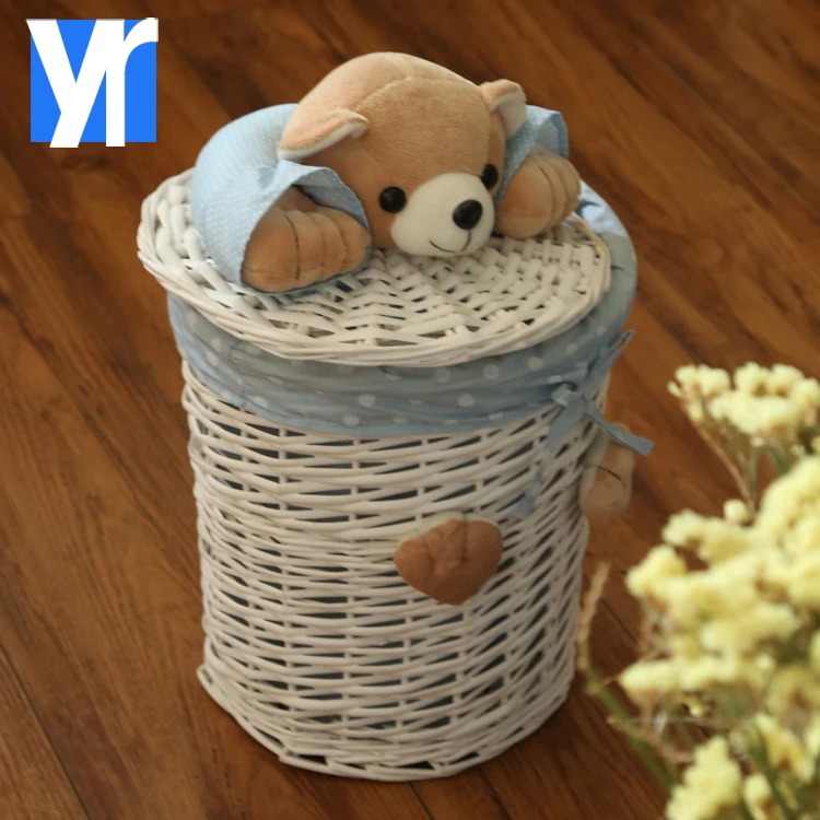 Eco friendly round shape wicker woven laundry basket with lid and liner