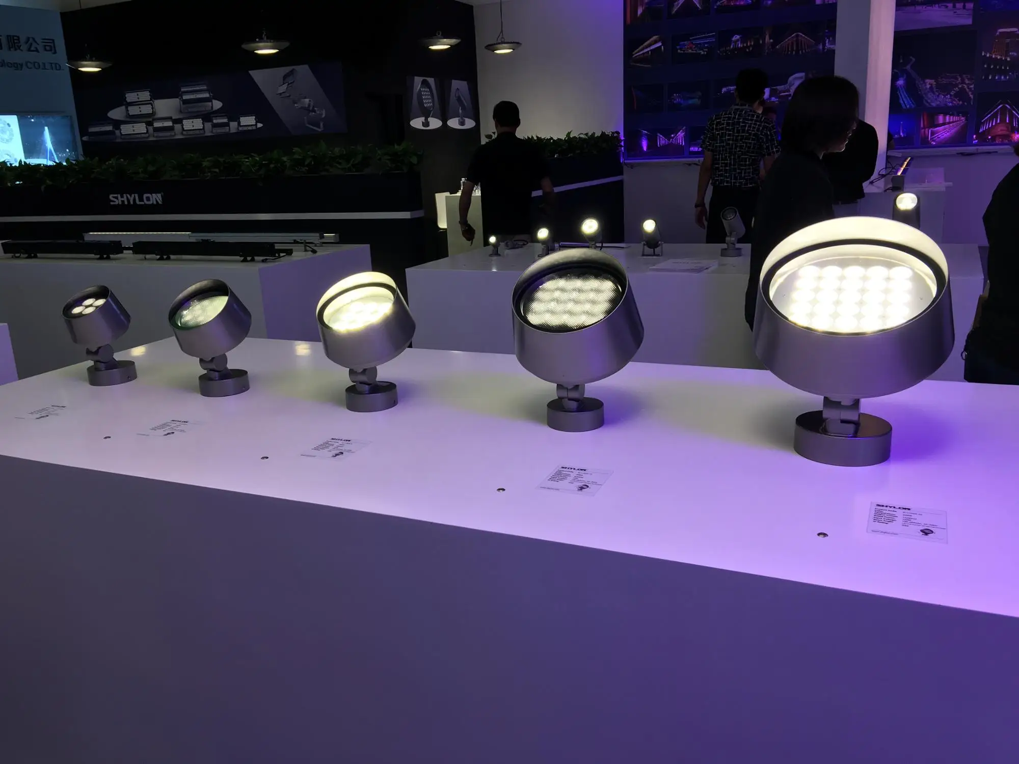 Hign lumen 60w outdoor dmx rgb led floodlight