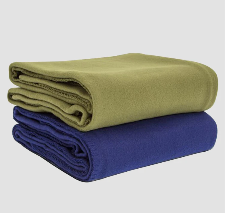 Custom Knitted Weighted Pure Color 100% Polyester Fleece Throw Army Blanket Made in China