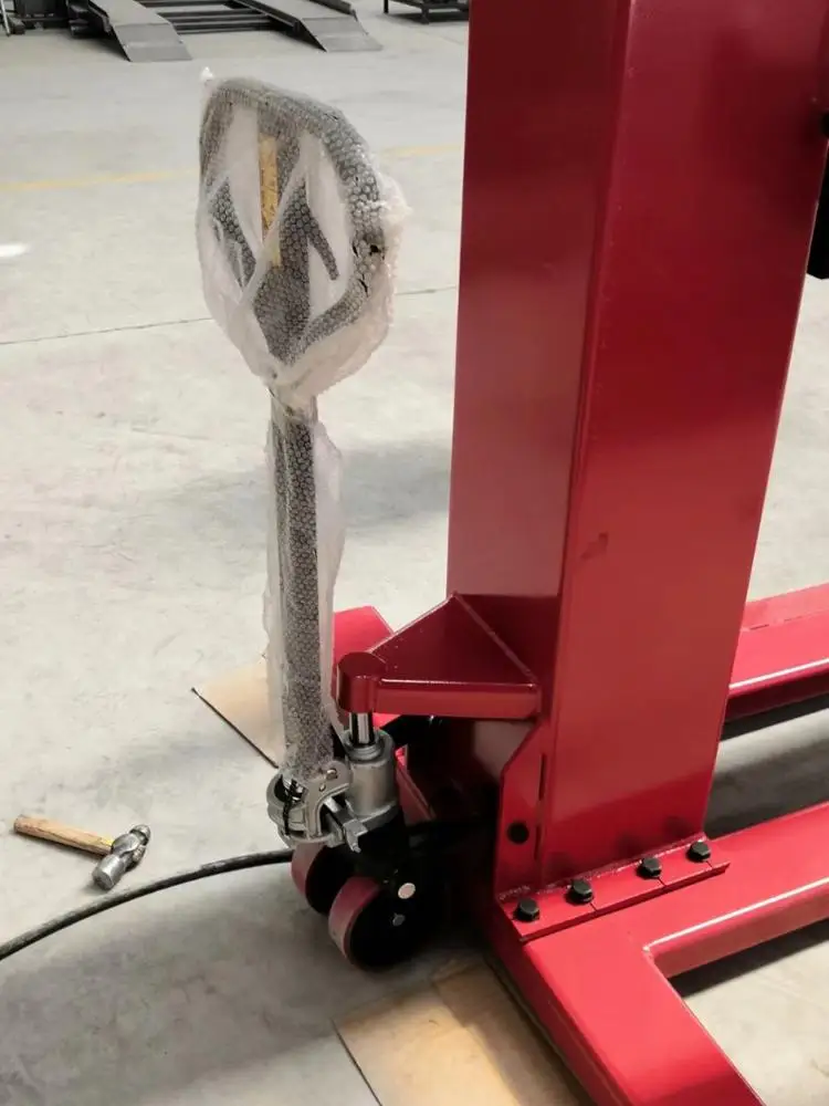 Movable Single post car lift load 2.5T lift height 1750mm