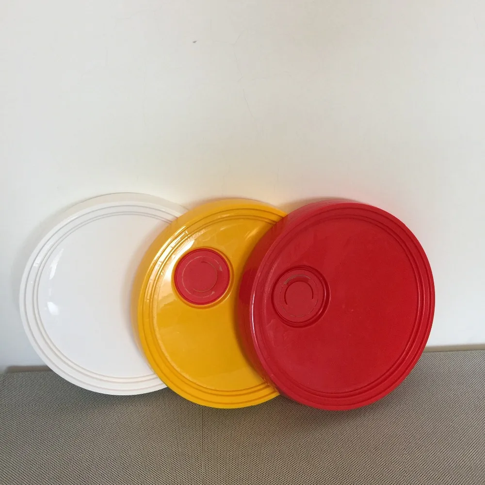 Yellow hot sale paint plastic bucket 20 liter plastic paint bucket