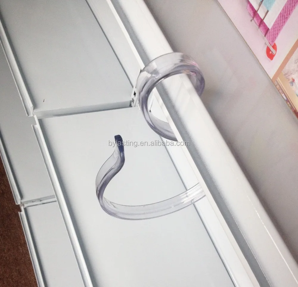 
S Shape Clear Plastic Overdoor Hook Crystal Hook 