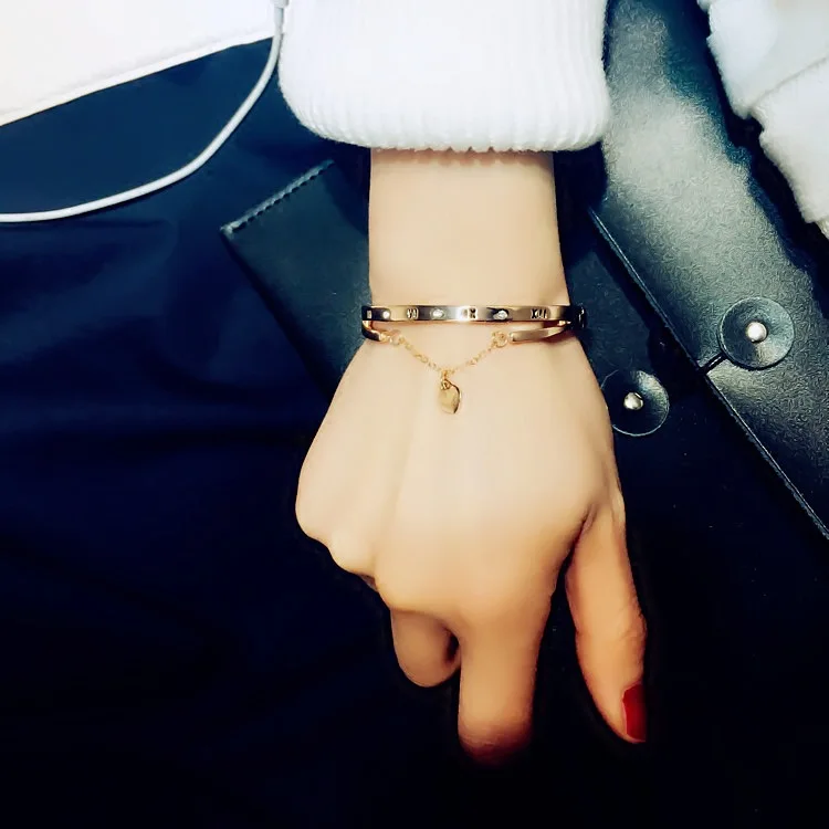 Hot Luxury Rose Gold Bangles Female Heart Forever Loving Brand Charm Bracelet for Women Famous Jewelry