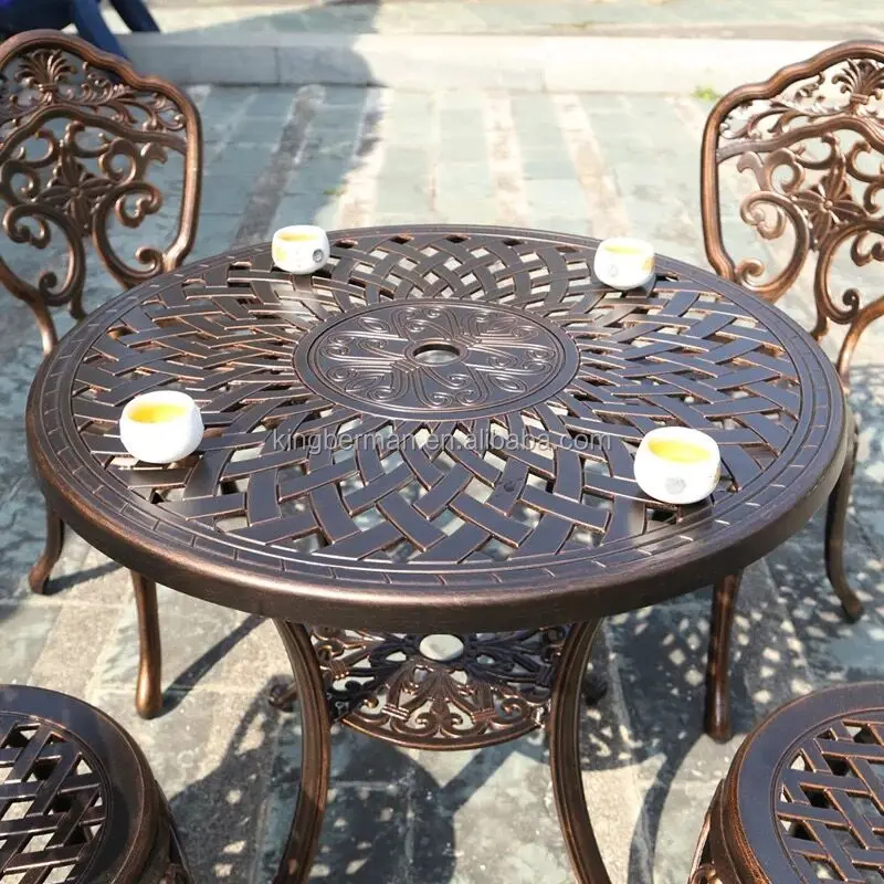 Садовая мебель из литого алюминия или железа стол и стулья садовые